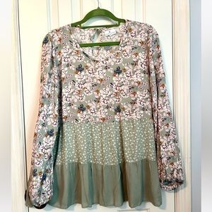 True Craft Long Sleeve Tunic Blouse